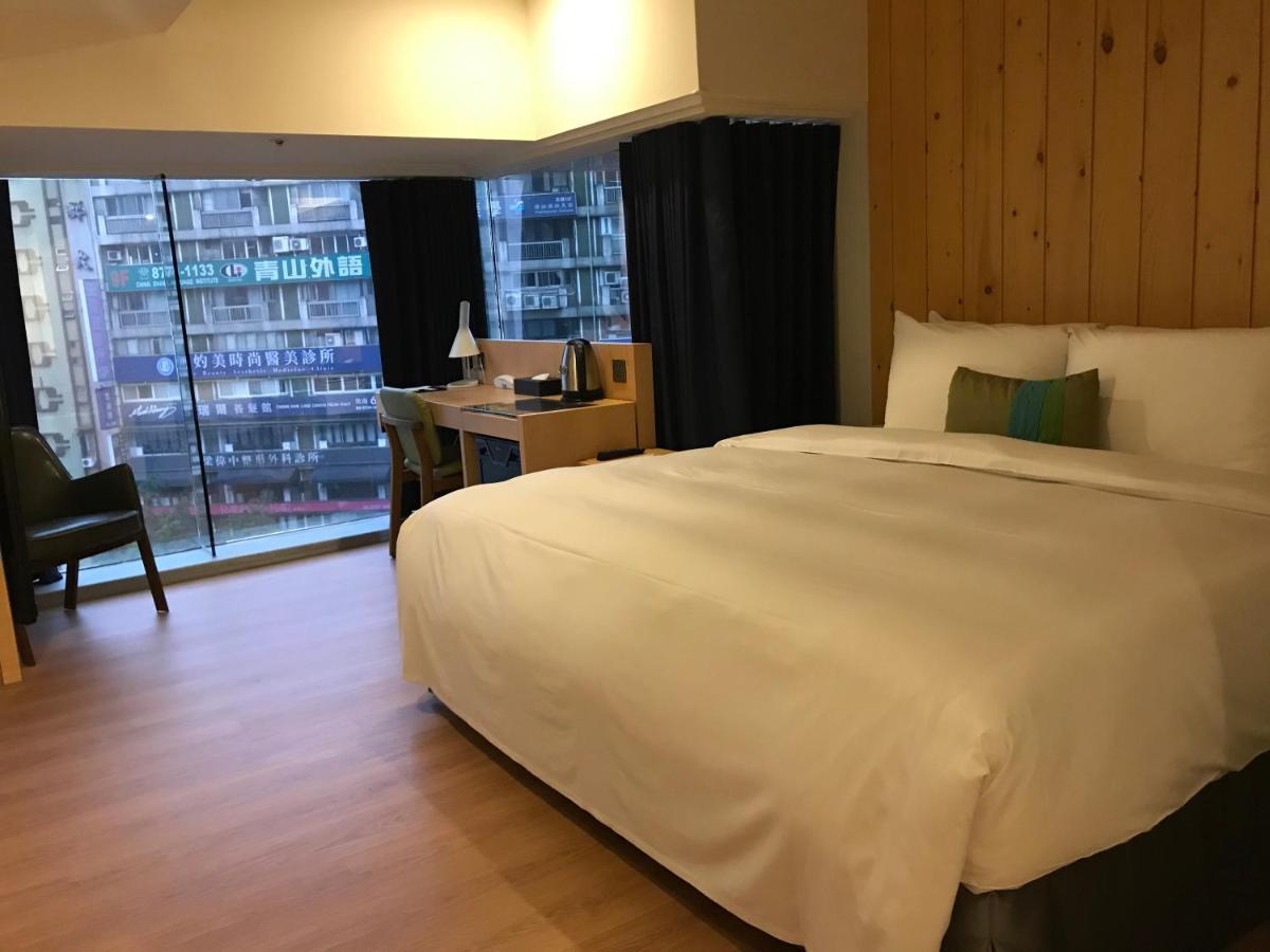 Hej Taipei Hotel Bagian luar foto